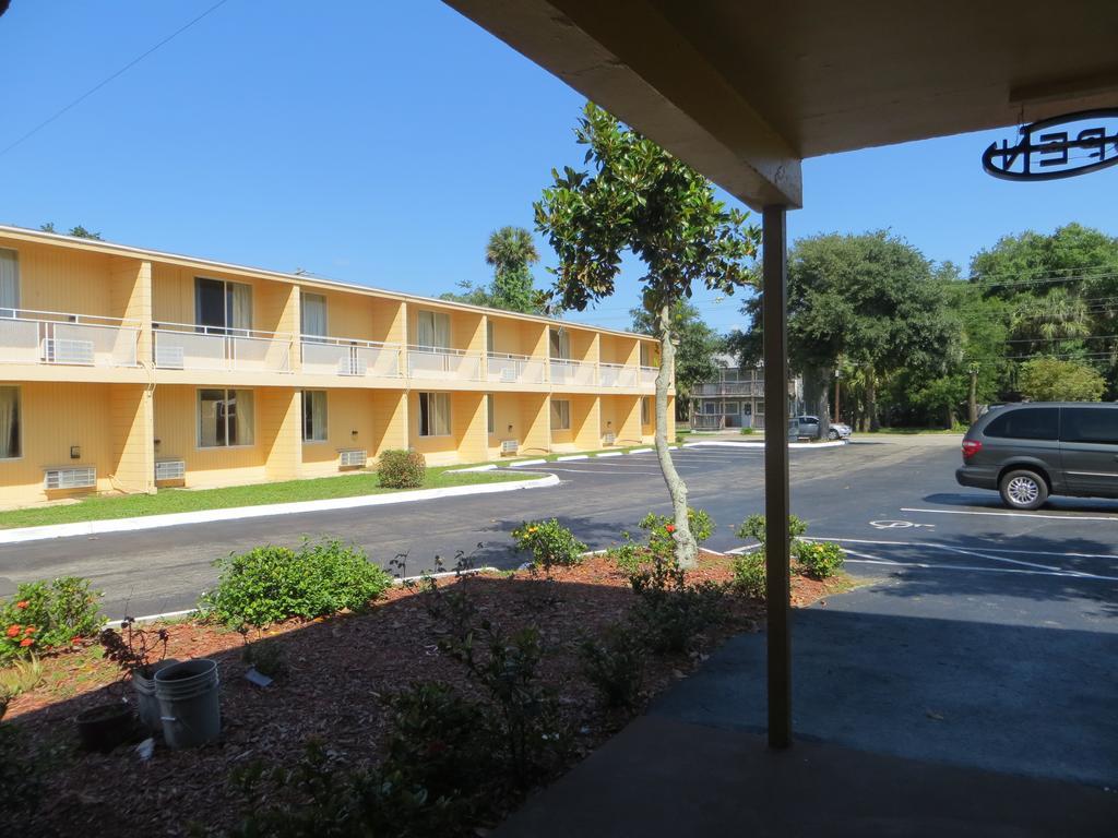 Host Inn Daytona Beach Exterior foto